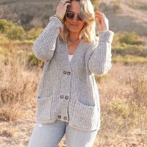 Carly Jean Los Angeles Nash Chunky Sweater